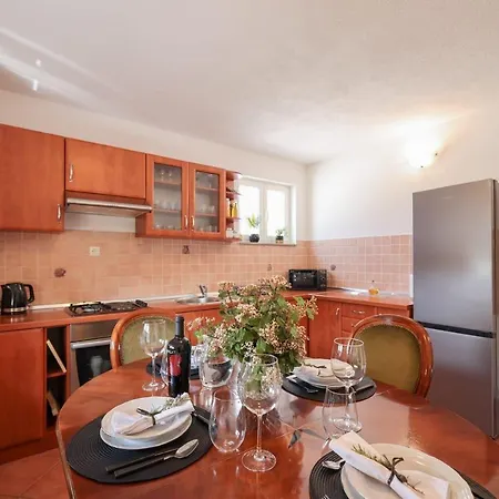Holiday home House Yellow Sun Benkovac